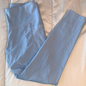 Old Navy Blue Elevate Quick Dry Leggings